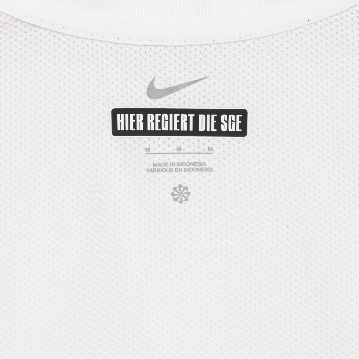 Eintracht Frankfurt FC Shop – damen trikot heim 24 das heimtrikot der saison 202425 für damen – hasebe für echte Fans