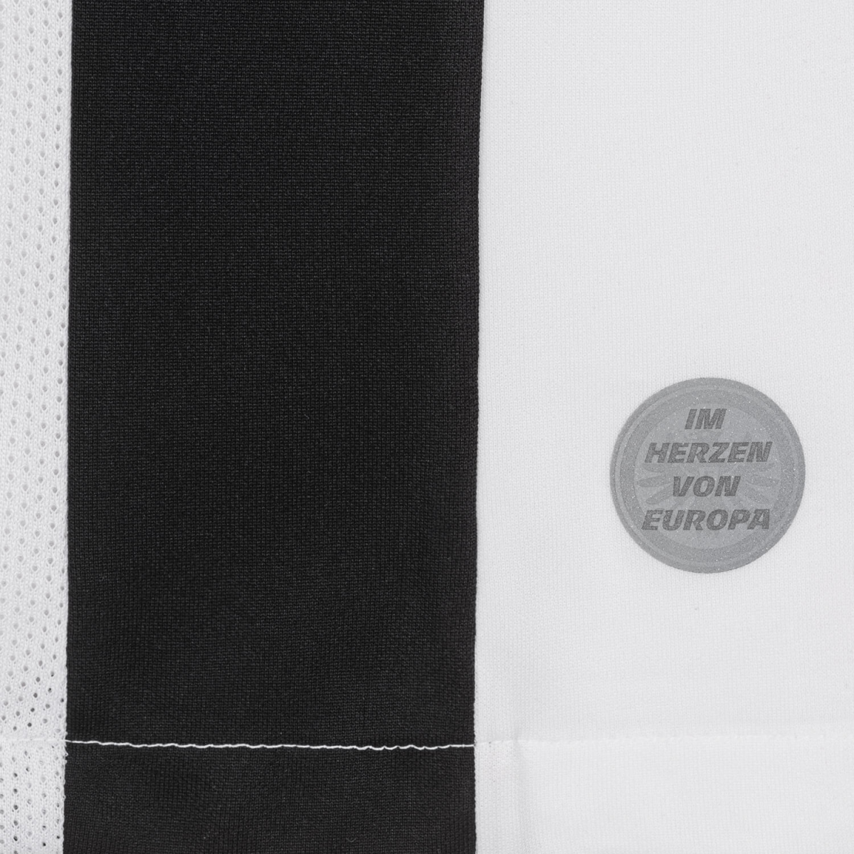 Eintracht Frankfurt FC Shop – kids trikot heim 24 das heimtrikot der saison 202425 für kinder with custom printing für echte Fans