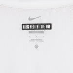 Eintracht Frankfurt FC Shop – trikot esport 24 das trikot der esports mannschaft 202425 with custom printing für echte Fans