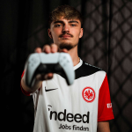 Eintracht Frankfurt FC Shop – trikot esport 24 das trikot der esports mannschaft 202425 with custom printing für echte Fans